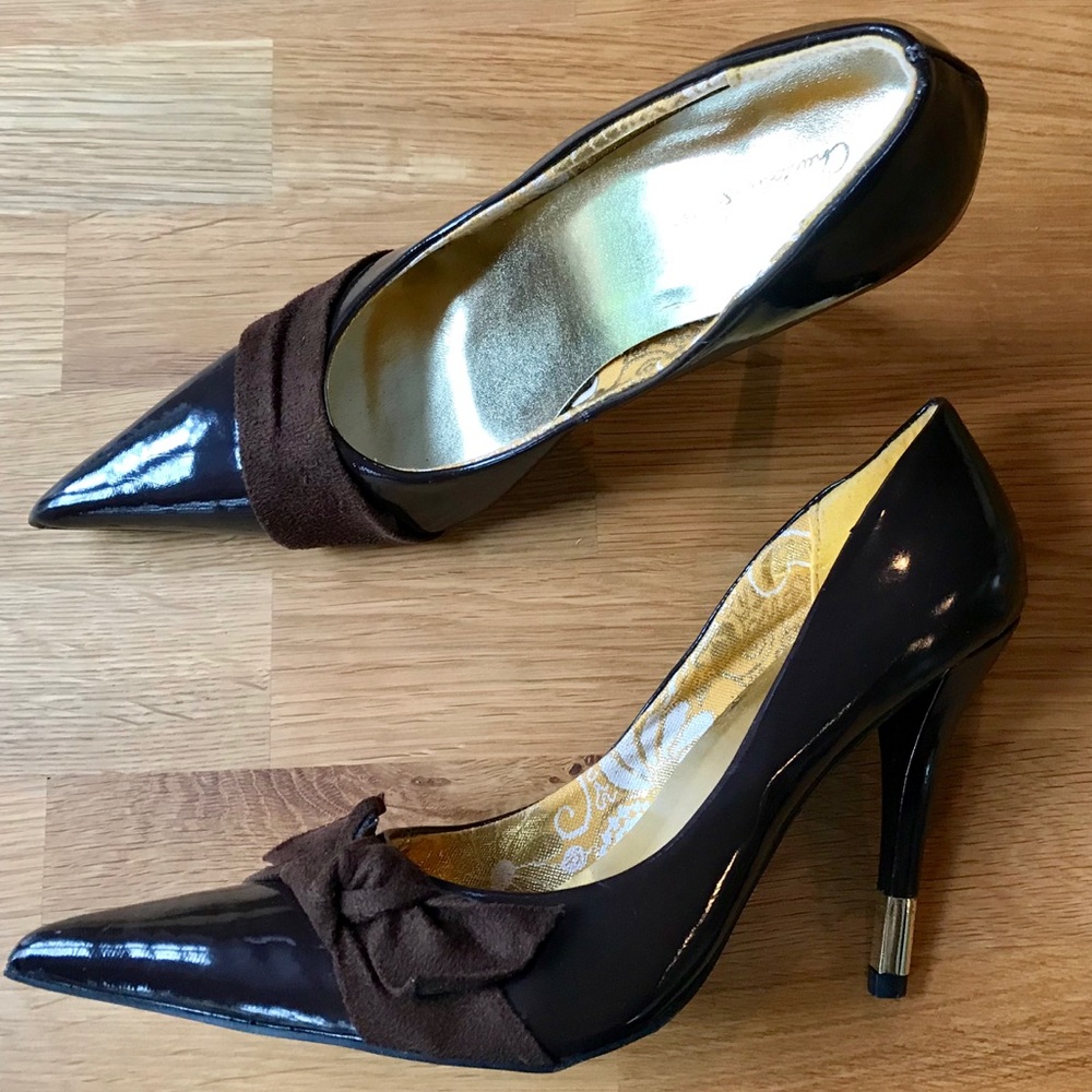 New brown patent-leather vegan heels